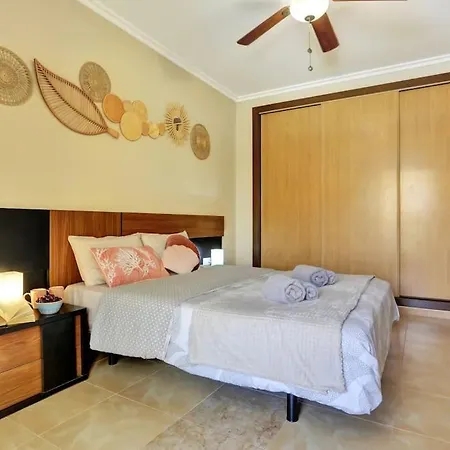 La Concha With Pool For Kids! Appartement Cotillo