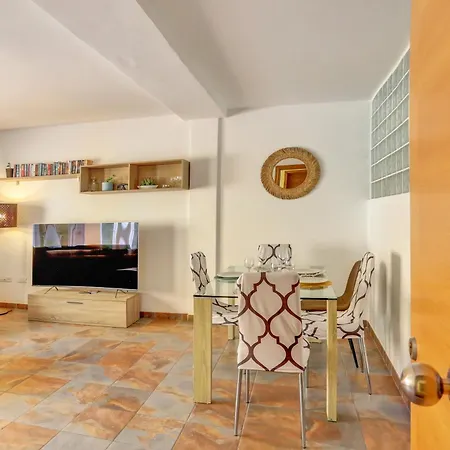 La Concha With Pool For Kids! Apartment